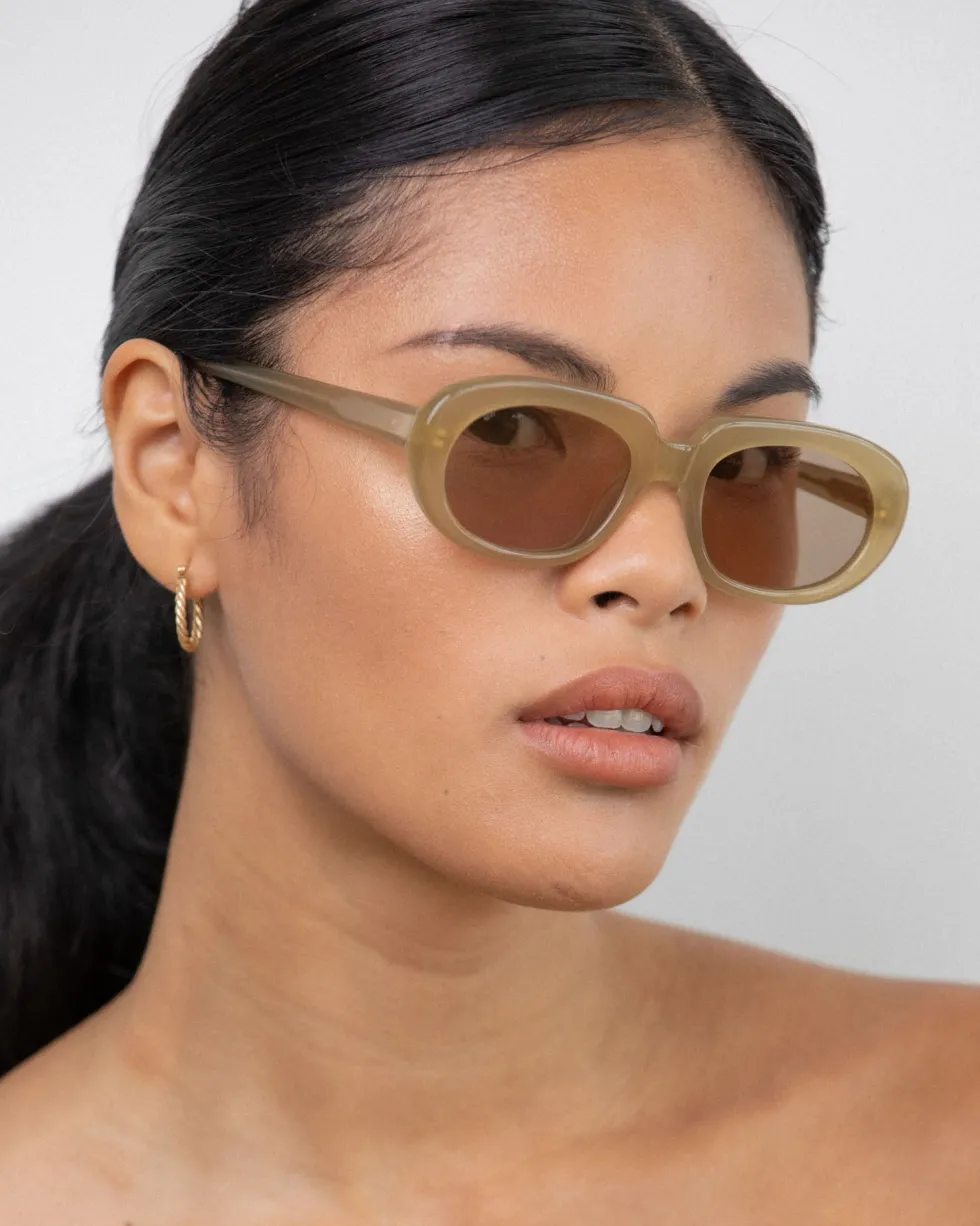 Fashion 'Riviera' Sunglasses - Olive Sunglasses