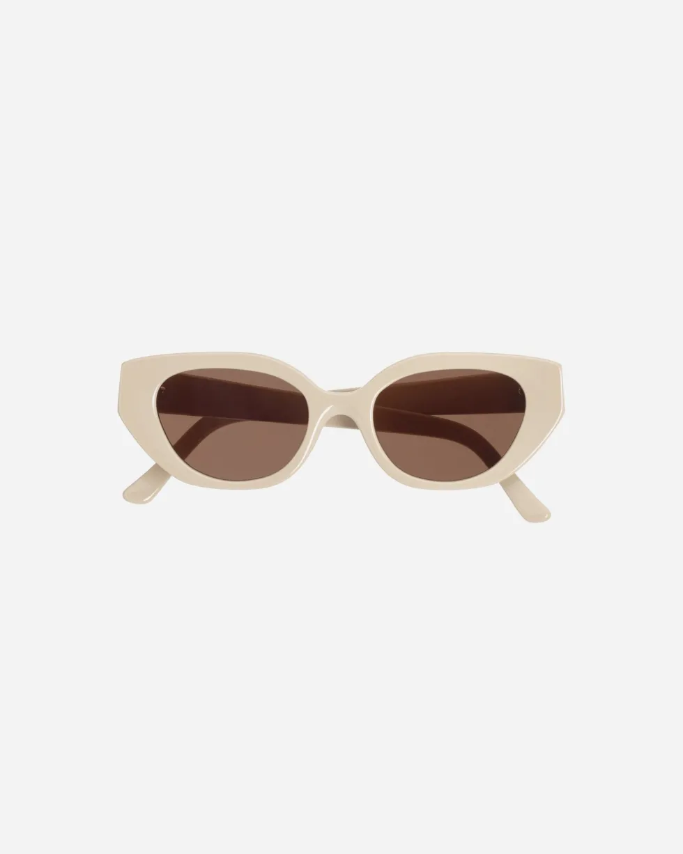 New 'Le Chat' Sunglasses - Fawn Sunglasses