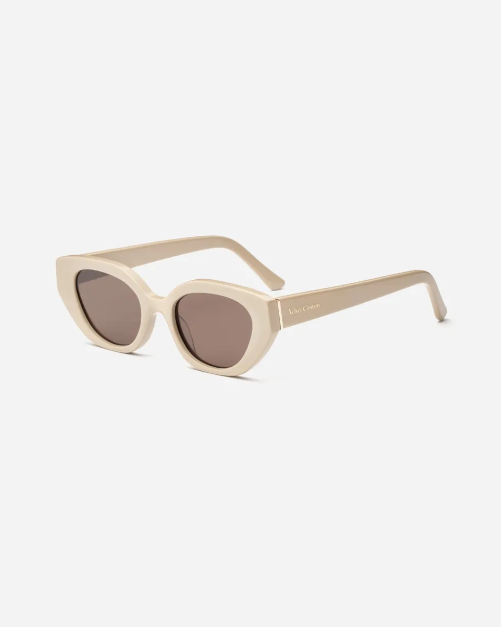 New 'Le Chat' Sunglasses - Fawn Sunglasses