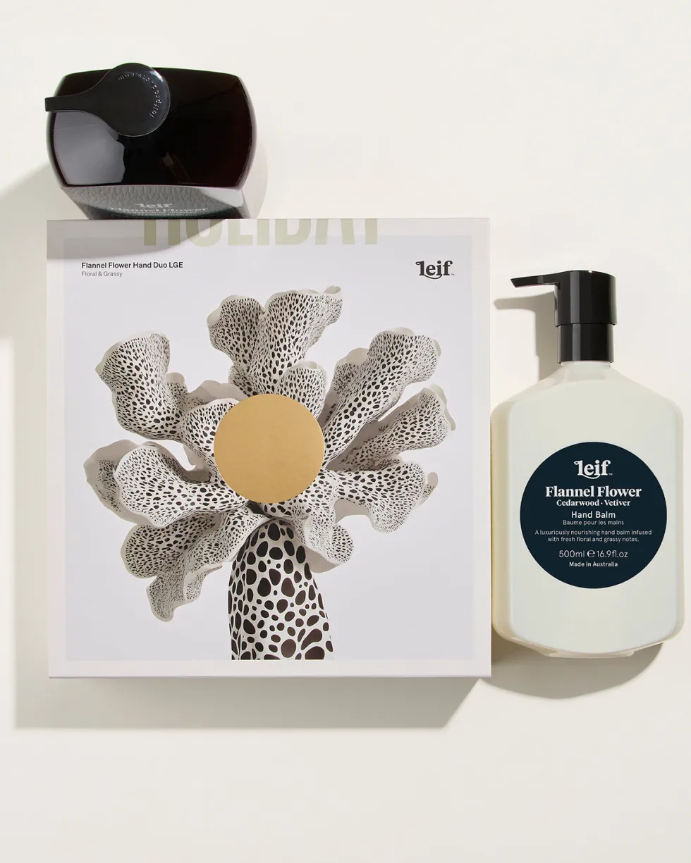 Outlet 'Holiday Edition Large' - Flannel Flower Hand Duo Home & Living